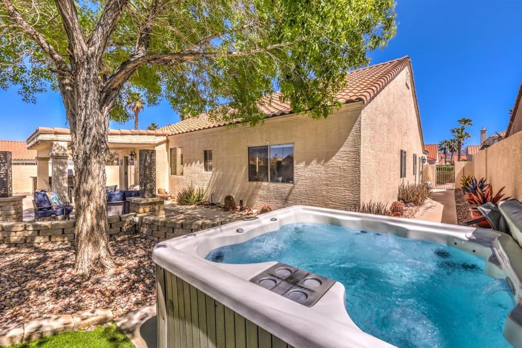 Family Fun For Everyone In Las Vegas- 4 Bedrooms, Billiards, Game Room Хендерсън Екстериор снимка