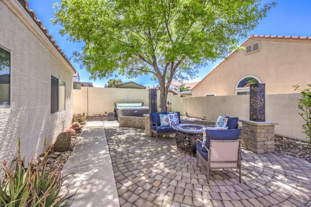 Family Fun For Everyone In Las Vegas- 4 Bedrooms, Billiards, Game Room Хендерсън Екстериор снимка