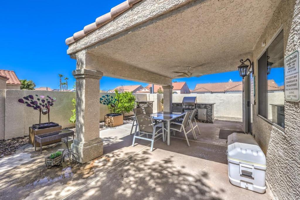 Family Fun For Everyone In Las Vegas- 4 Bedrooms, Billiards, Game Room Хендерсън Екстериор снимка
