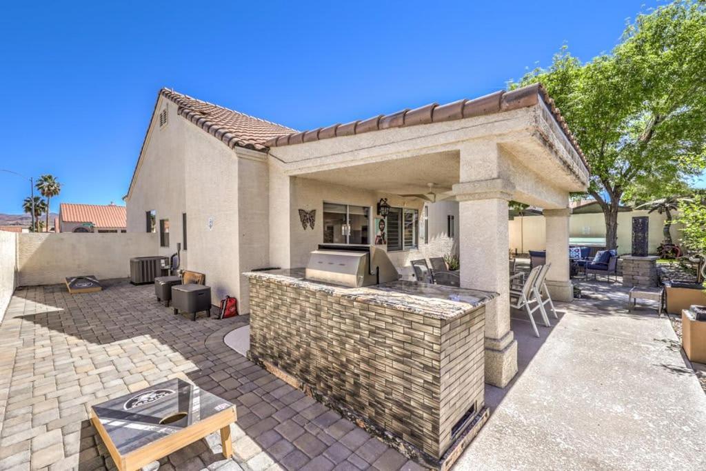 Family Fun For Everyone In Las Vegas- 4 Bedrooms, Billiards, Game Room Хендерсън Екстериор снимка
