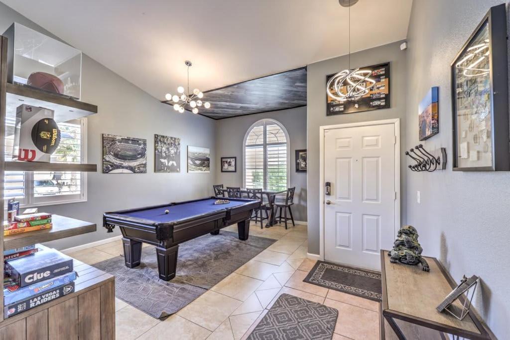 Family Fun For Everyone In Las Vegas- 4 Bedrooms, Billiards, Game Room Хендерсън Екстериор снимка